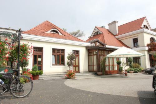 Hotel Pa?acyk Konin