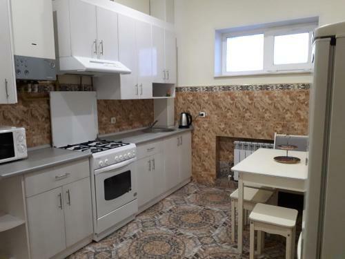 Apartment On Primorskaya 24b