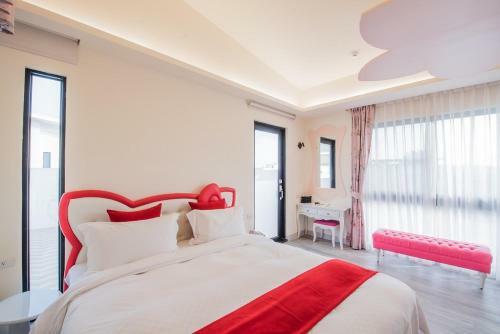 Shangri Longluan Lake One B&B