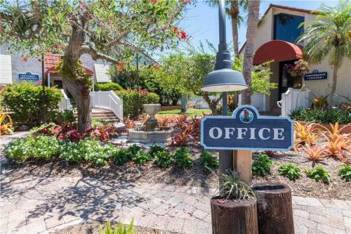 Apartamento East Gulf Condo #731