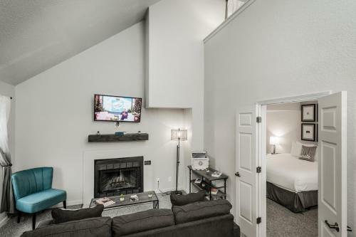 Hotel Cloverleaf Suites Overland Park