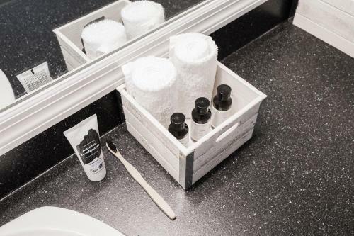 Hotel Cloverleaf Suites Overland Park
