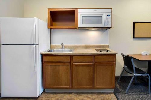 Hotel Woodspring Suites Washington Dc Andrews Afb