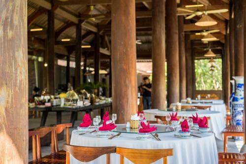 Hotel Qu?nh Vi�n Resort