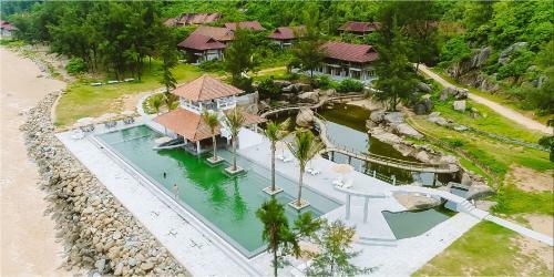Hotel Qu?nh Vi�n Resort