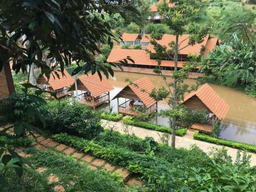 Hotel Dau Nguon Resort