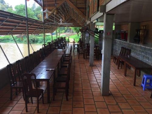 Hotel Dau Nguon Resort