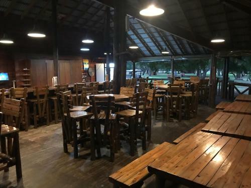 Hotel Molalatau Lodge & Campsites