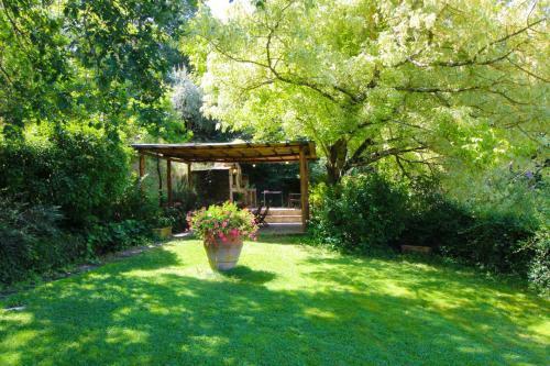 Torricella Villa Sleeps 4 Pool Air Con Wifi