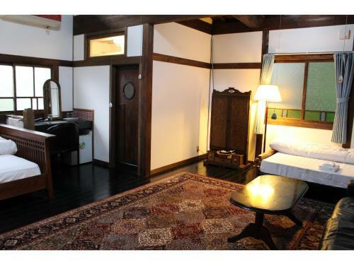 Hostal Kotohira Guest House En