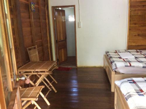 Quoc Phuong Riverside Homestay