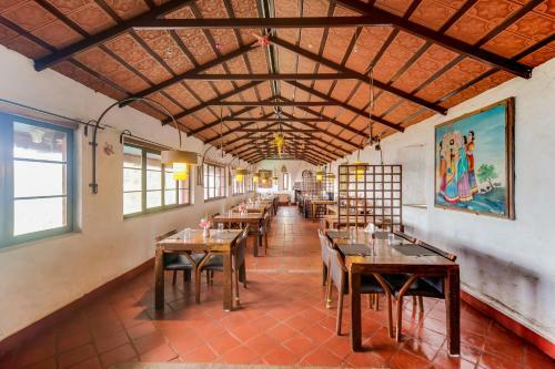 Hotel Palette - Escape Kottai Resort