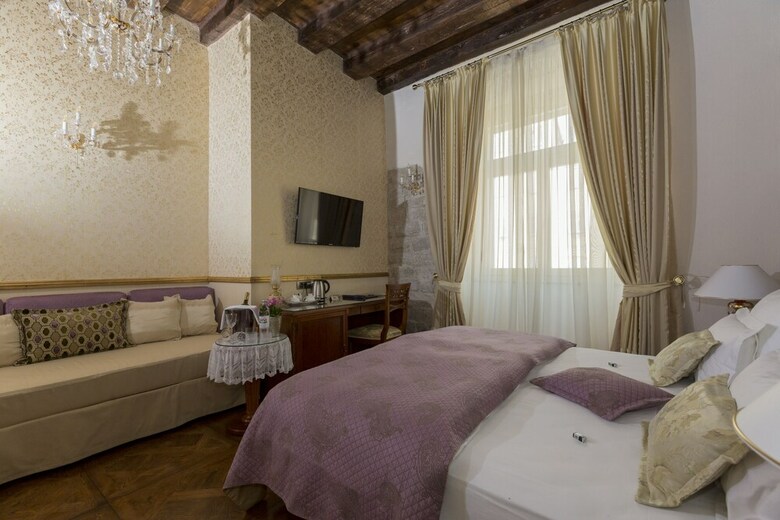 Palace Judita Heritage Hotel