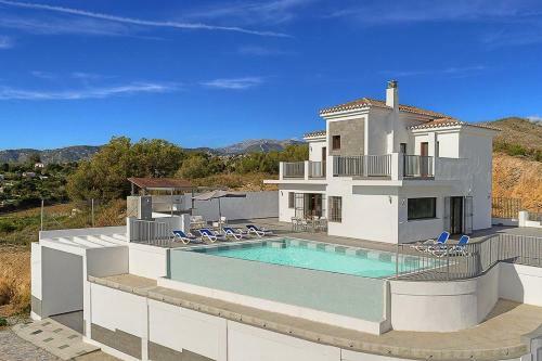 El Molino Villa Sleeps 6 Pool Air Con Wifi