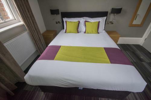 Hotel Rooms At Gpo