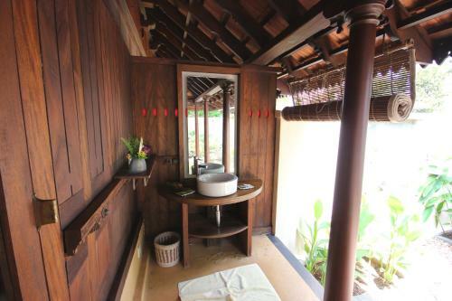 Hotel Vismaya Lake Heritage