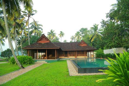 Hotel Vismaya Lake Heritage