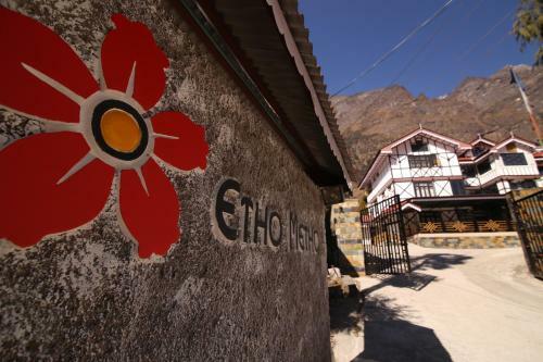 Etho Metho Hotel By Rightclique
