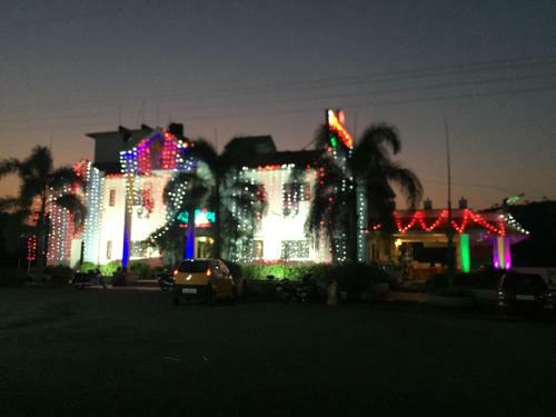 Hotel Ravikiran