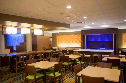 Hotel Fairfield Inn & Suites By Marriott Cambridge