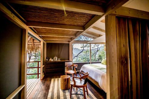Hacienda & Ecolodge Morgan's Rock