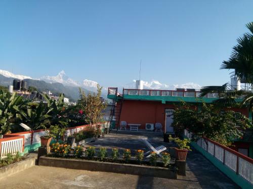 Hotel New Pokhara Lodge