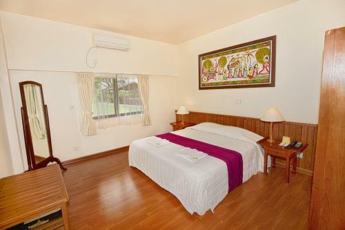 Hotel Bagan Thiripyitsaya Sanctuary Resort
