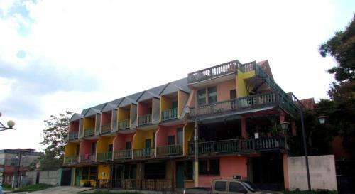 Albergue Hotel Mirador Del Lago