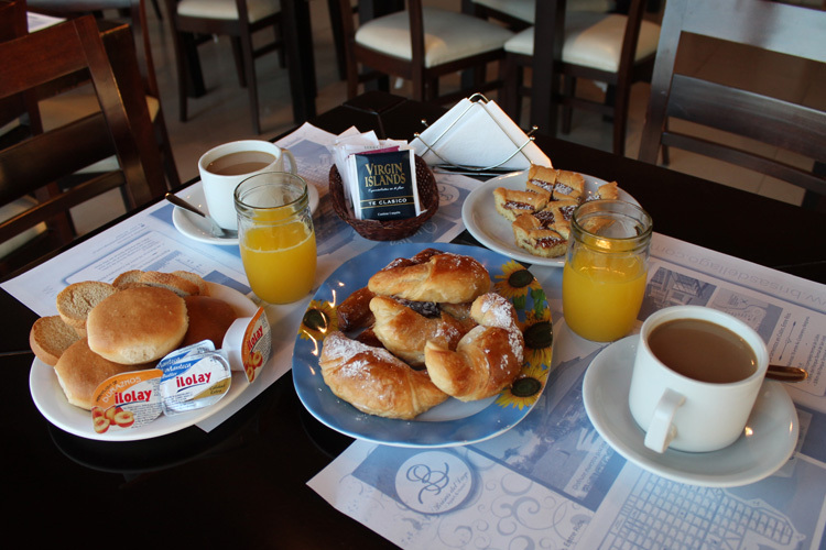 Brisas Del Lago Apart Y Hotel