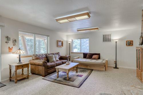 Regatta Chalet