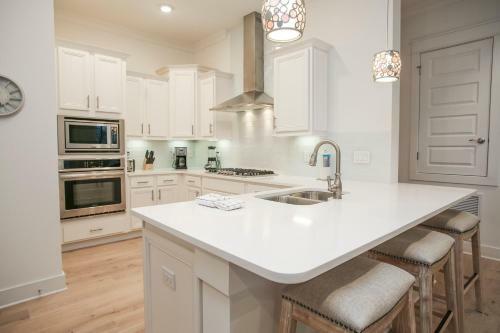 Prominence On 30a By Panhandle Getaways