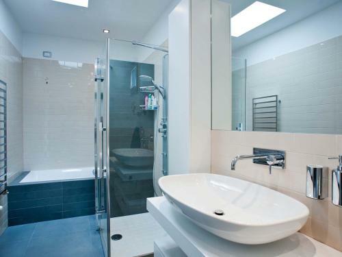 Floridia Villa Sleeps 12 Pool Air Con Wifi