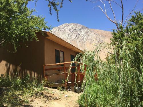 Agroturismo Caba�as Luna De Cuarzo, Cochiguaz