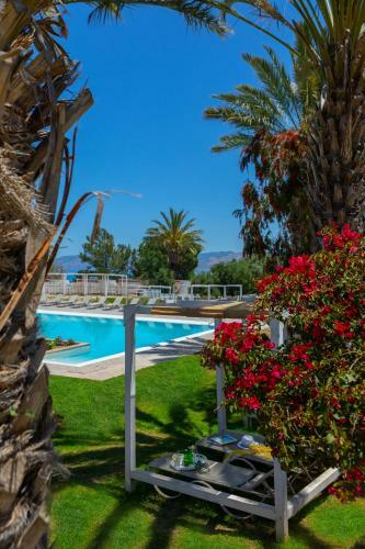 Hotel Latchi Family Resort