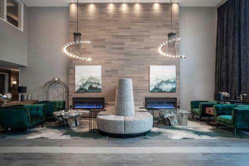Sandman Signature St. John's Hotel