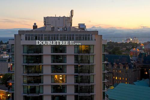 Doubletree By Hilton Hotel & Suites Victoria