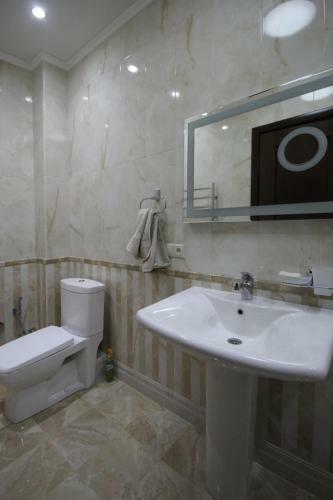 Luxe Apartment At North Avenue