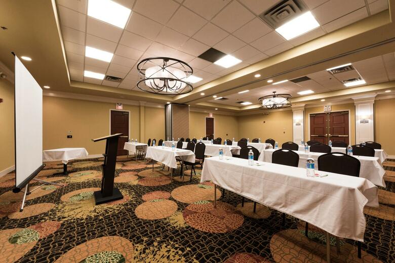Hotel Courtyard By Marriott At Lake Powell - Page