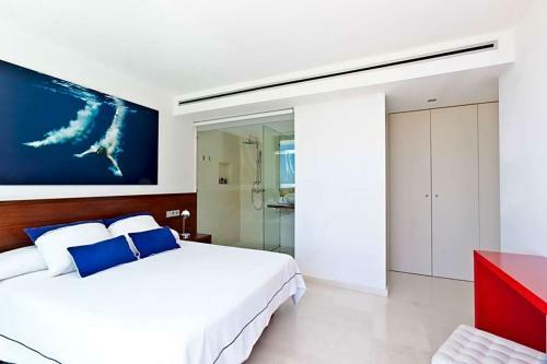 Cala Vadella Villa Sleeps 6 Pool Air Con Wifi