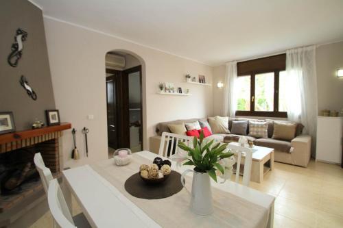 Arenda Holiday Home Masia 3