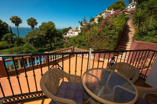 Ladera Del Mar Apartments