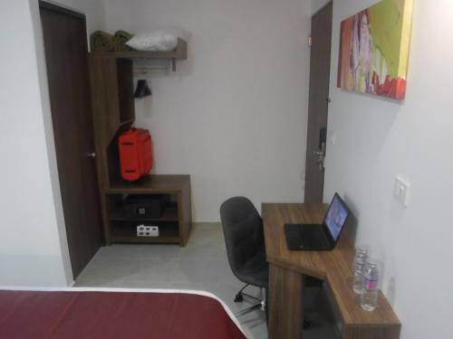 Astro Inn Hotel Express