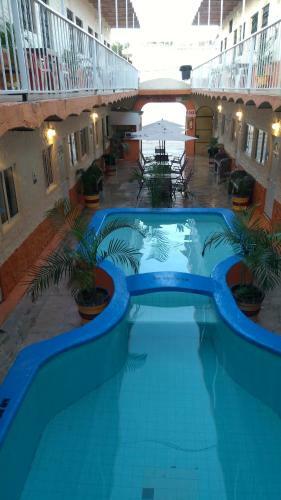 Hotel Bungalows Las Glorias