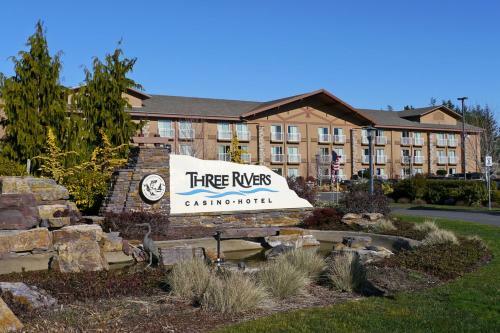 Hotel Three Rivers Casino Resort