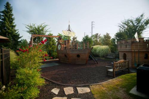 Hotel Eden Resort And Suites, Bw Premier Collection