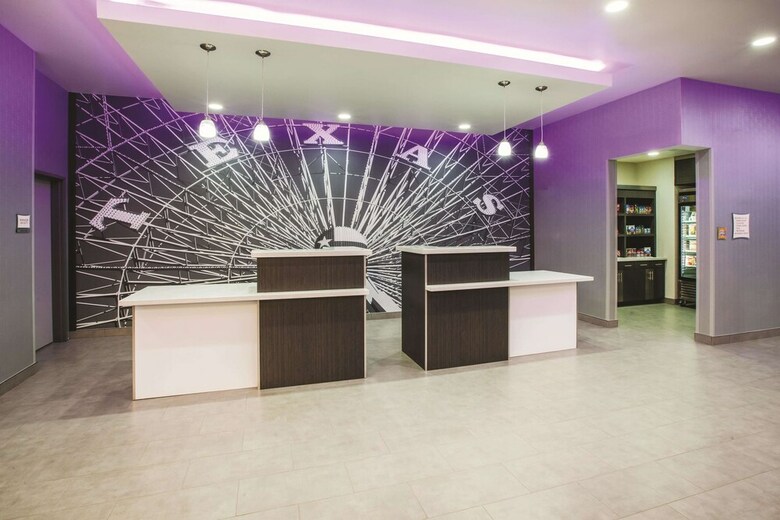 Hotel La Quinta By Wyndham Lubbock South