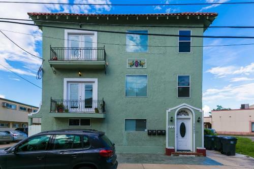 Aparthotel Lovely 3br Next To City Park