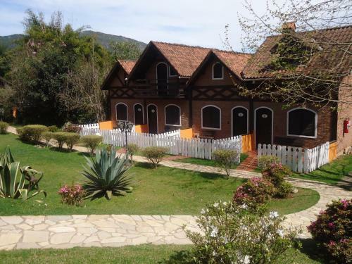 Hostal Hotel Pousada Boa Montanha