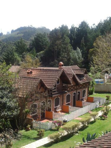 Hostal Hotel Pousada Boa Montanha