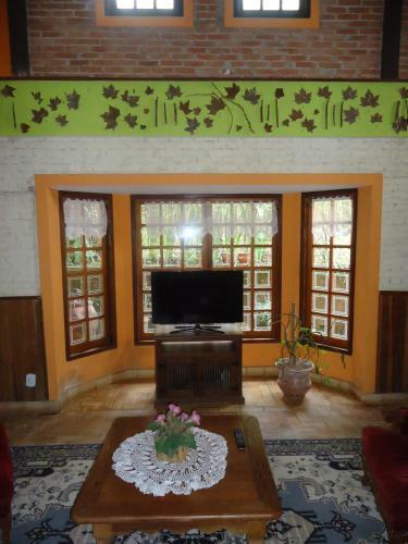 Hostal Hotel Pousada Boa Montanha